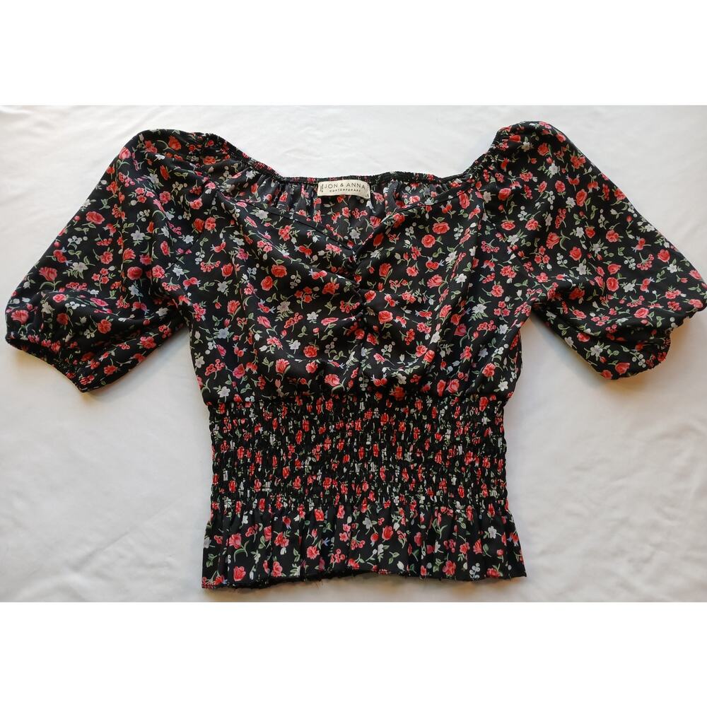 Y2K ditsy floral top size M by Jon and Anna contemporary.